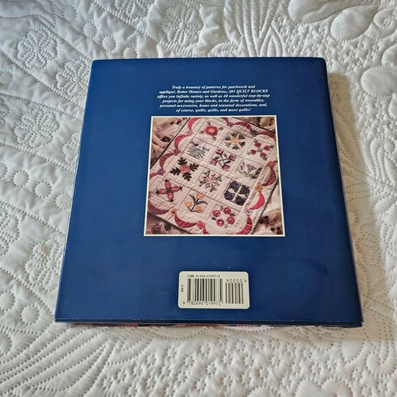 Better Homes & Gardens 501 Quilt Blocks Hardcover Book 1994 Edition - Picture 2 of 12